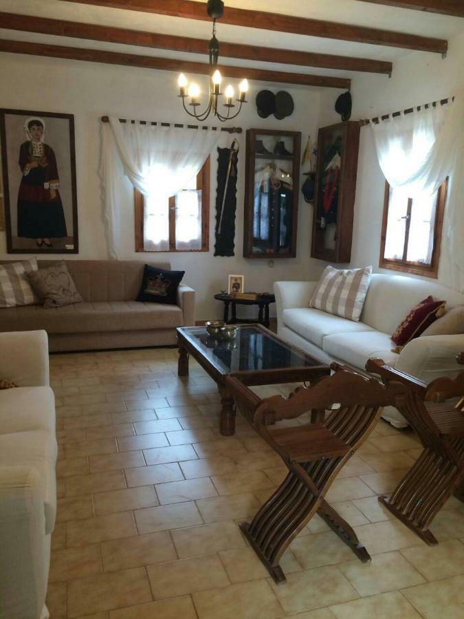 Charouda Stone Tower Appartement Pírgos Dhiroú Buitenkant foto