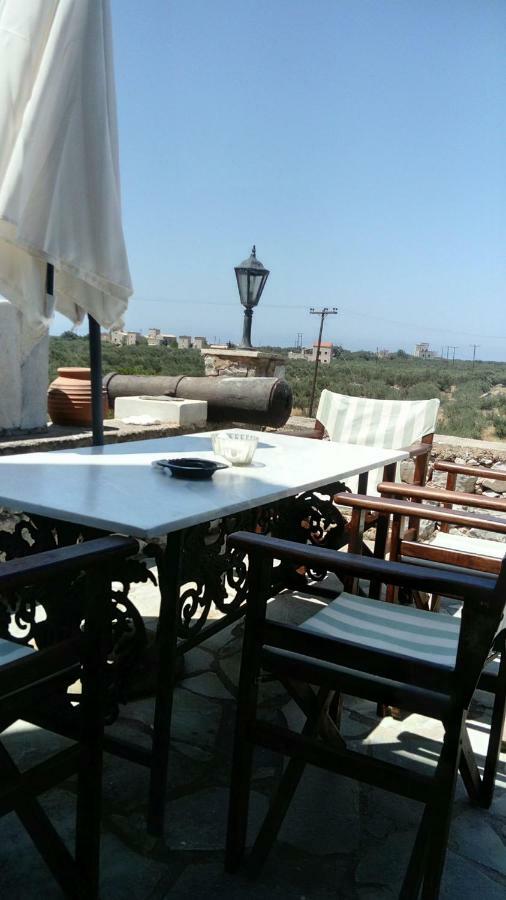 Charouda Stone Tower Appartement Pírgos Dhiroú Buitenkant foto